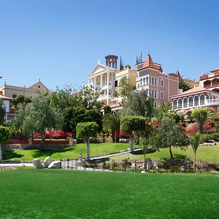 Hotel Bahia Del Duque 5*