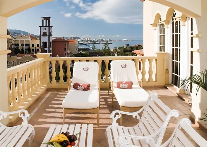 Bahia Del Duque Hotel 5*