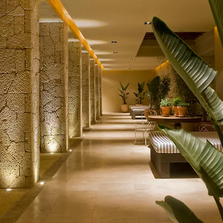 Bahia Del Duque 5*