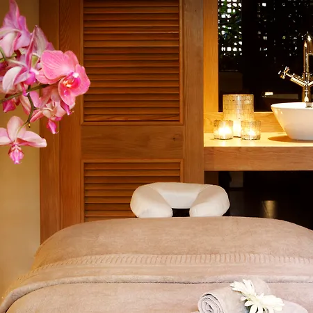 Hotel Bahia Del Duque 5*