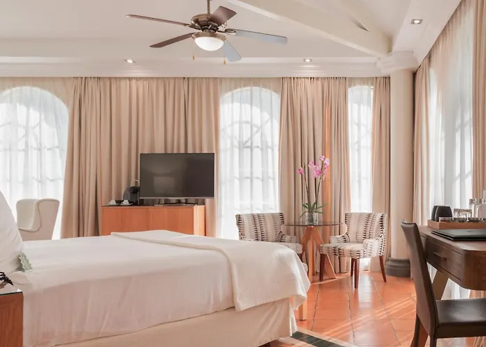 Bahia Del Duque Szálloda 5*