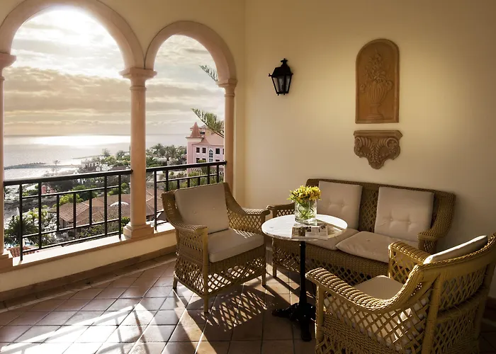 Szálloda Bahia Del Duque 5*