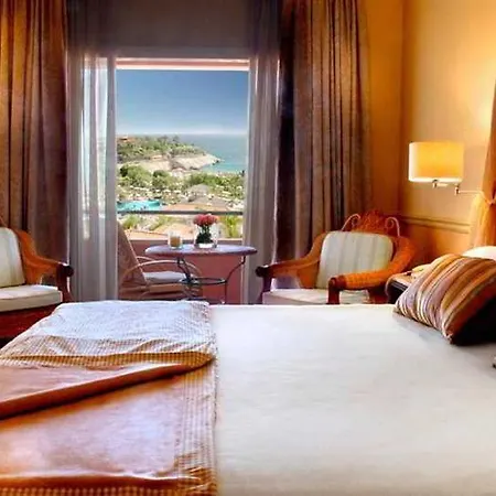 Hotel Bahía Del Duque
