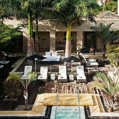 ホテル Bahia Del Duque 5*