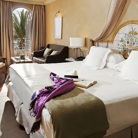 Bahia Del Duque ホテル アデヘ