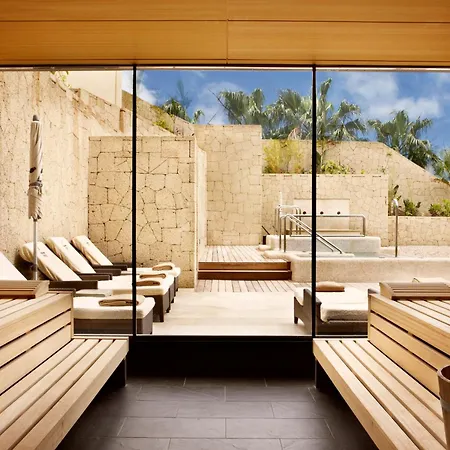 Bahia Del Duque アデヘ