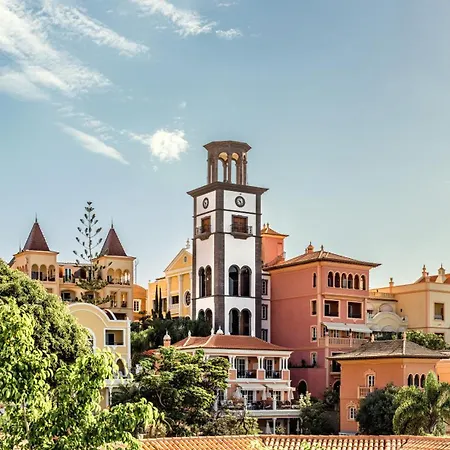 Bahia Del Duque アデヘ