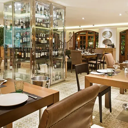 公爵湾酒店 酒店