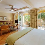 Bahia Del Duque 호텔 아데제